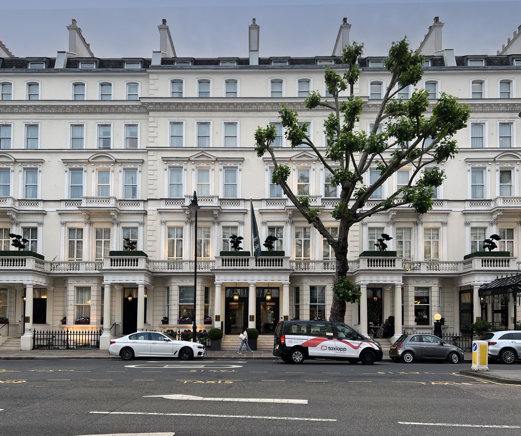100 Queen's Gate Hotel, London June 2022